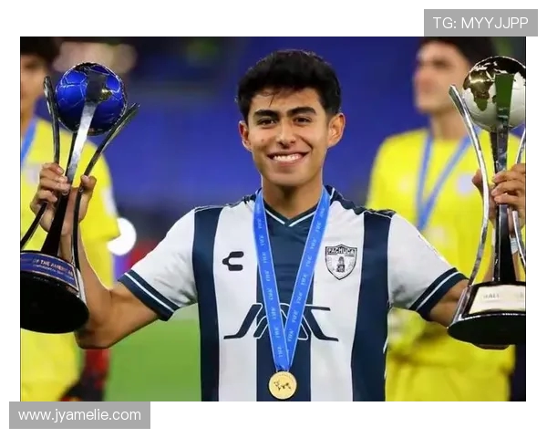 29日世界杯赛果揭晓强队鏖战冷门频出引爆全球关注冠军争夺再起波澜